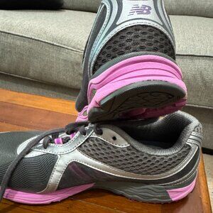 (NOT Avail) New Balance Women’s FantomFit Sneakers–Grey-Pink-Purple sz 10